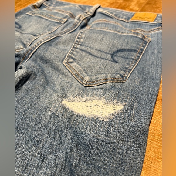 American Eagle Distressed High Rise Jegging - Picture 5 of 13